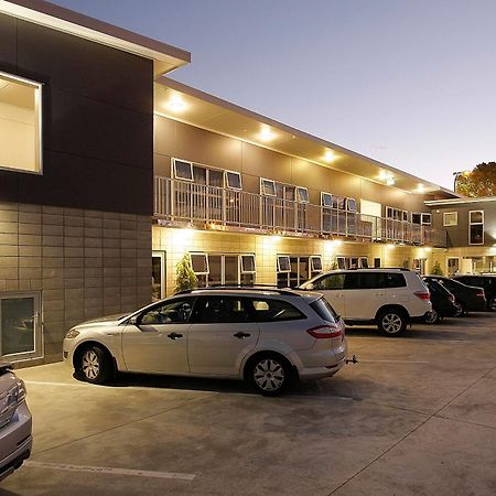 City Corporate Motor Inn Palmerston North Buitenkant foto
