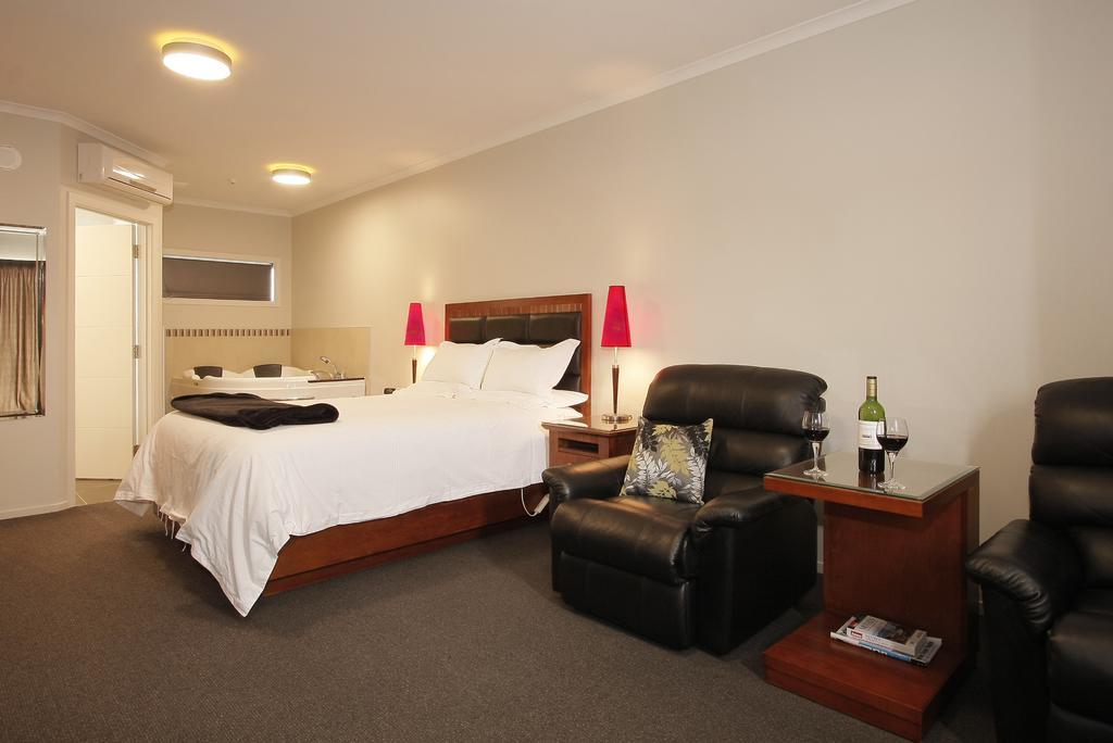 City Corporate Motor Inn Palmerston North Buitenkant foto