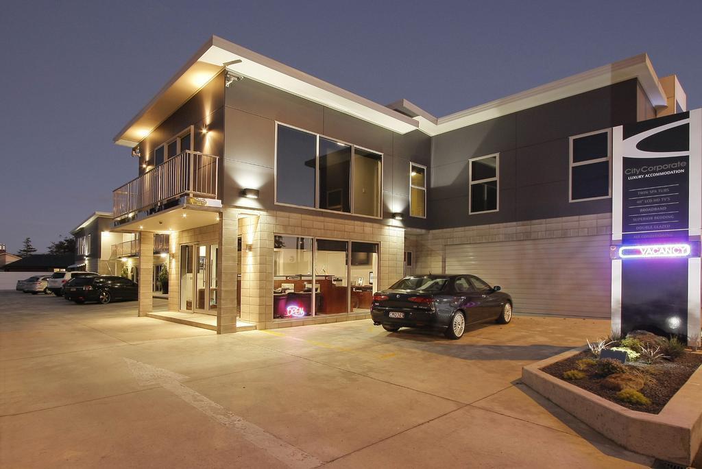 City Corporate Motor Inn Palmerston North Buitenkant foto