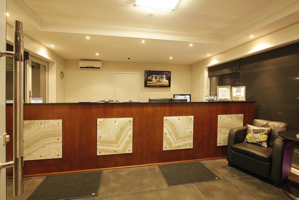 City Corporate Motor Inn Palmerston North Buitenkant foto